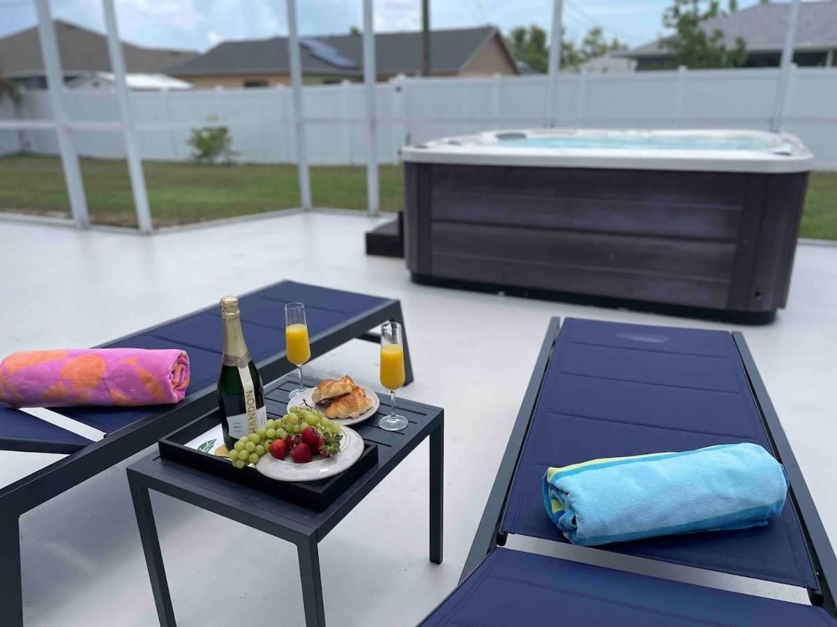 Endless Summer Retreat Jacuzzi 3Kingbed Airhockey Кейп-Корал Экстерьер фото